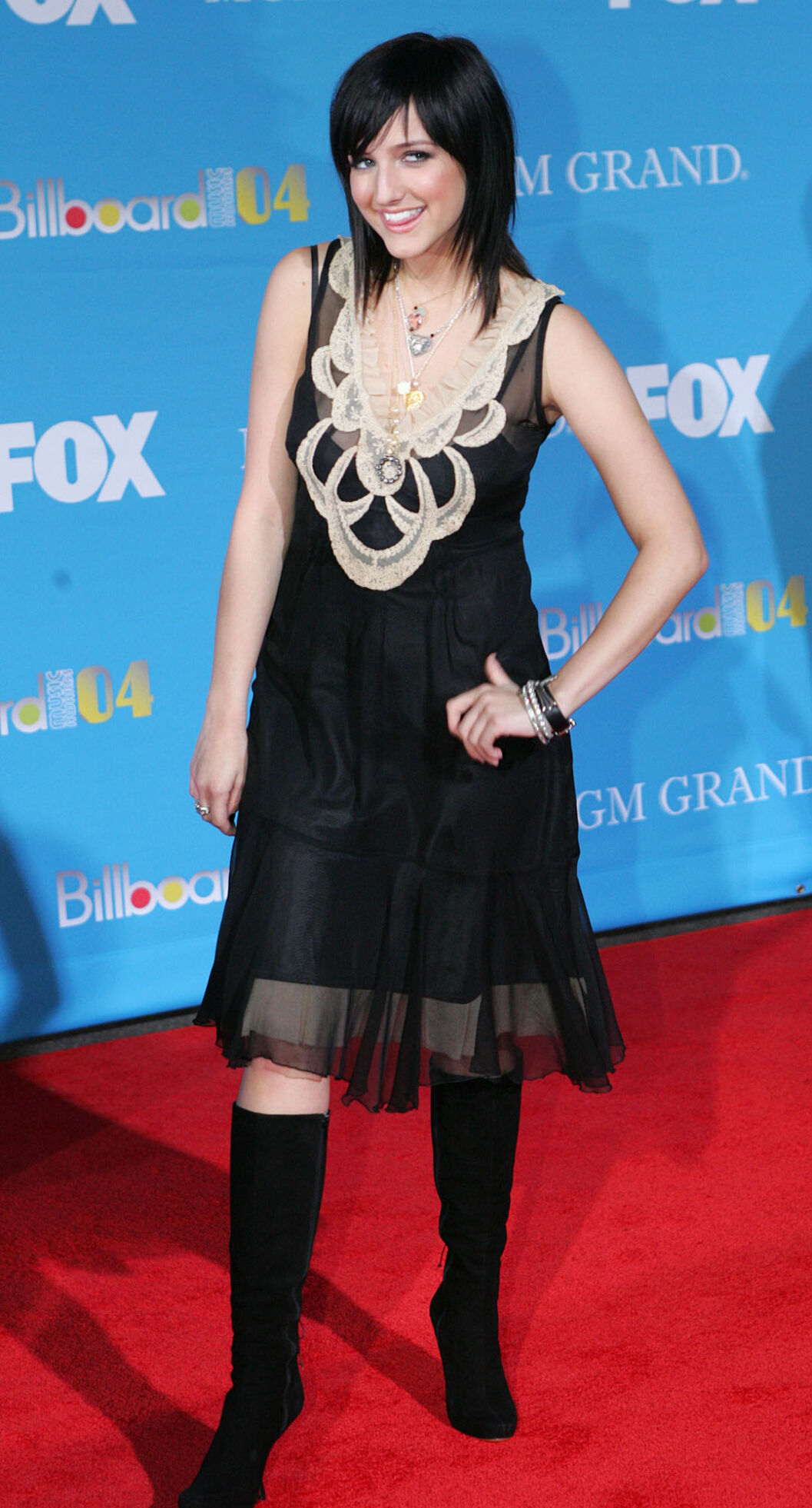ASHLEE SIMPSON